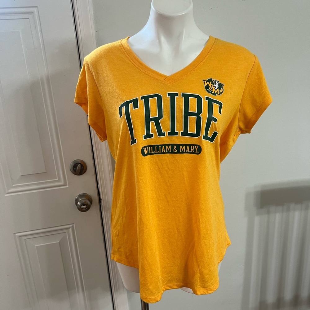 Rivalry Threads William & Mary Gold short Sleeve Relaxed Tee